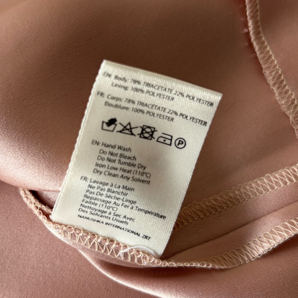 Nanushka || Kaden Satin‎ Boxy Tee in Himalayan Salt Light Pink Medium - Picture 8 of 8